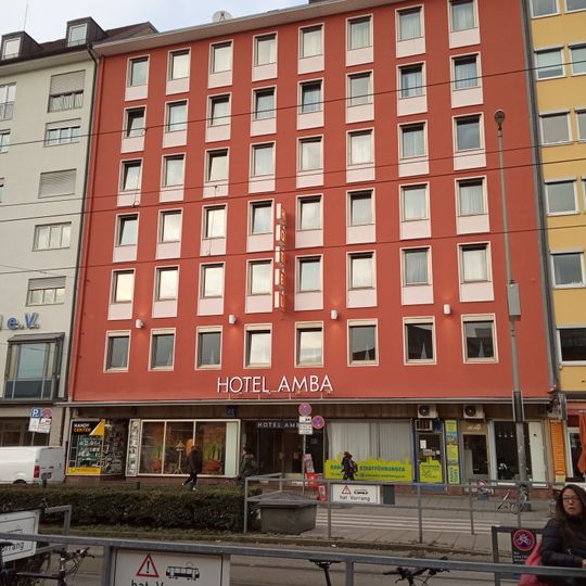 Hotel Amba