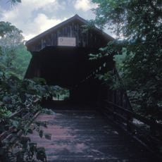 Van Tran Flat Bridge