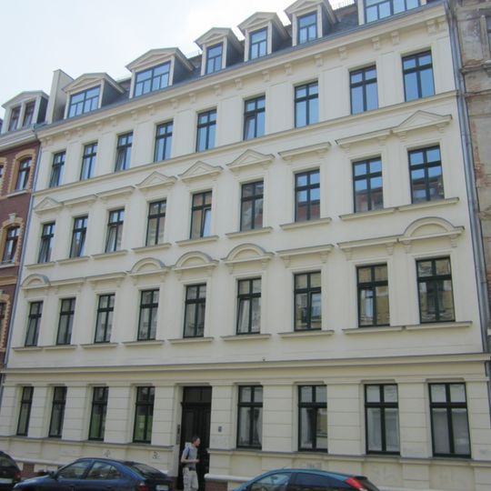 Mietshaus Kapellenstraße 10