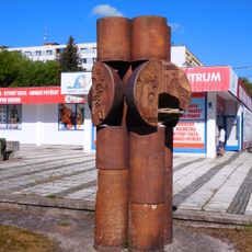 Ceramic sculpture in Horská street