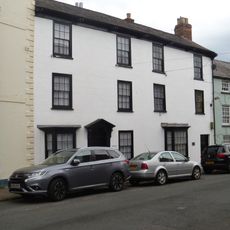 Priory House  Tudor Lodge