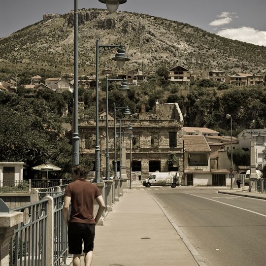 Most Mujagy Komadina