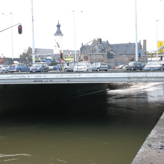 Van Kesbeeckbrug