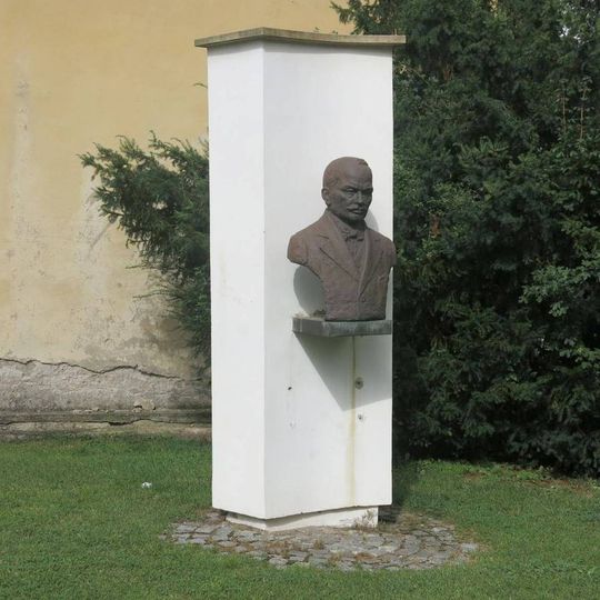 Pomník Maxe Dvořáka v Očkově ulici v Roudnici nad Labem