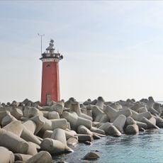 Lido Molo Sud lighthouse