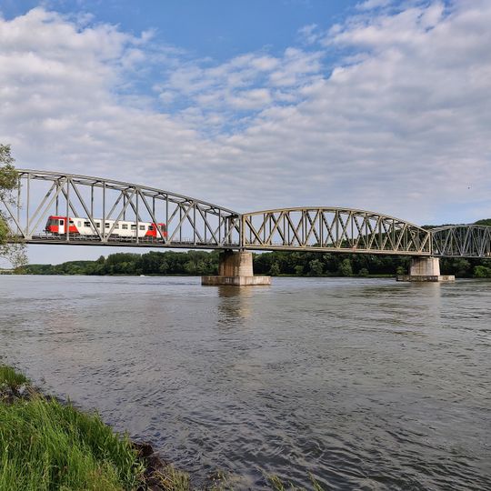 Kremser Eisenbahnbrücke