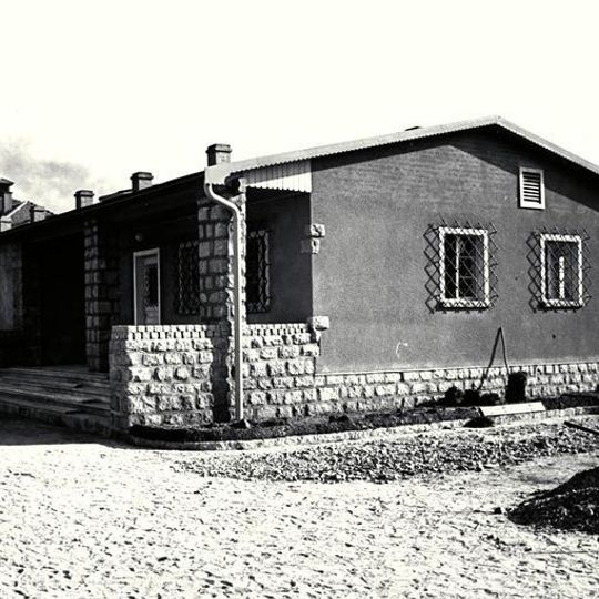 Wohnhaus, Bordellbaracke