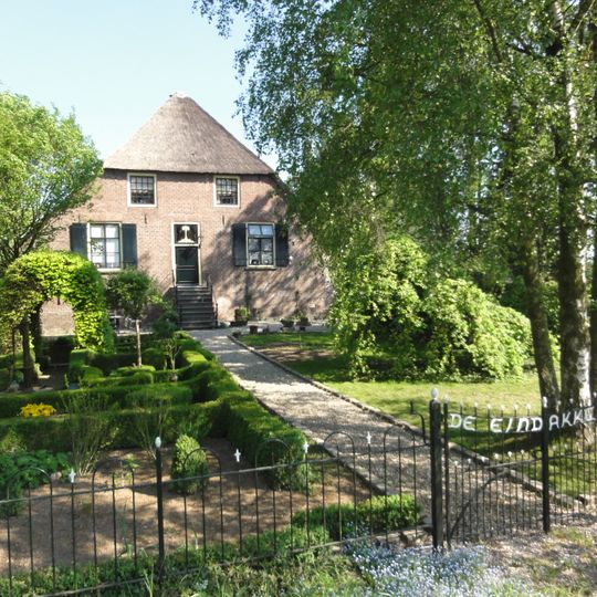 Waalbandijk 83, Dodewaard