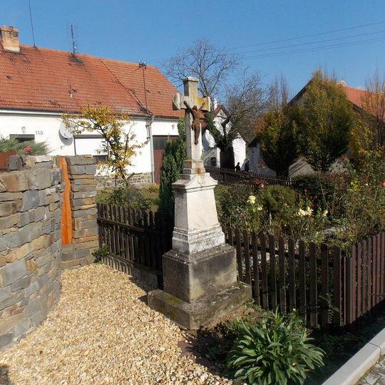 Kříž u Staré Pošty v Kovalovicích