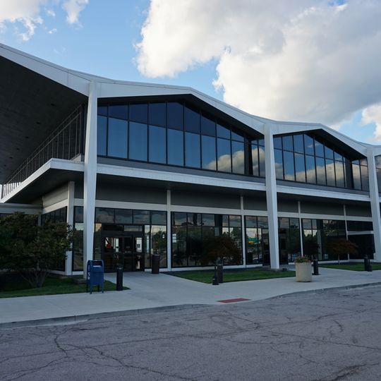 Cleveland Burke Lakefront Airport