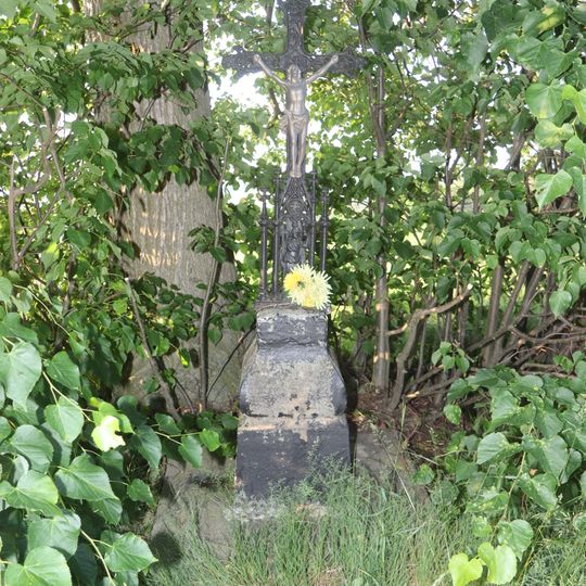 Kříž na rozcestí u Babic