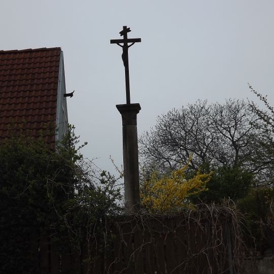 Kříž na božích mukách u čp. 127