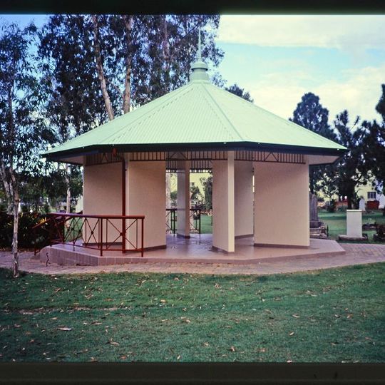 McLeod Street Pioneer Cemetery
