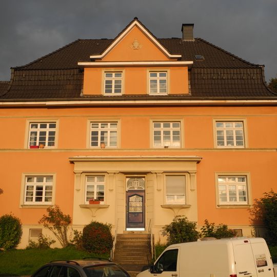 Hindenburgstraße 53