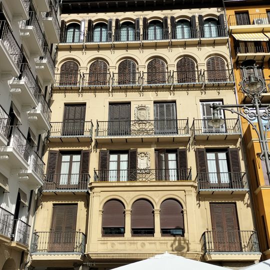 Plaza del Castillo, 02