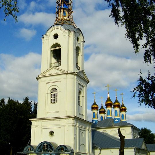 Церковь с колокольней