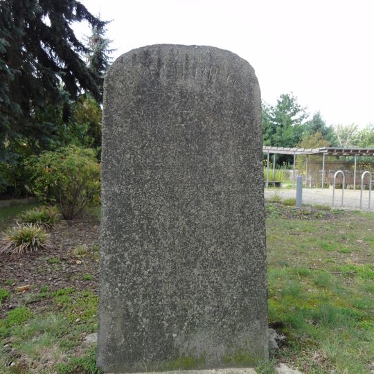 Kriegerdenkmal für die Gefallenen des Ersten Weltkriegs Ecke Schloßstraße – Merzdorfer Straße