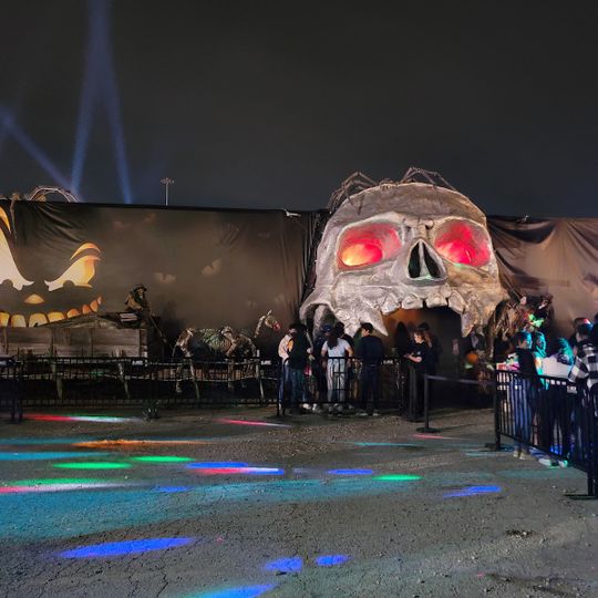 Cutting Edge Haunted House