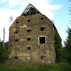 Granary in Wałbrzych Lubiechów