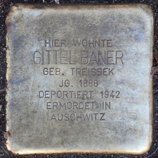 Stolperstein en memoria de Gittel Baner