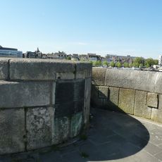 Monument op de Wilhelminabrug