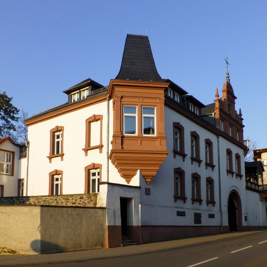 Haus Nibelungenstraße 6