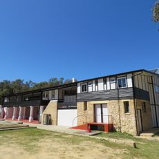 YNP Gloucester Lodge and Pool
