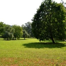 Kaštieľ a park, park