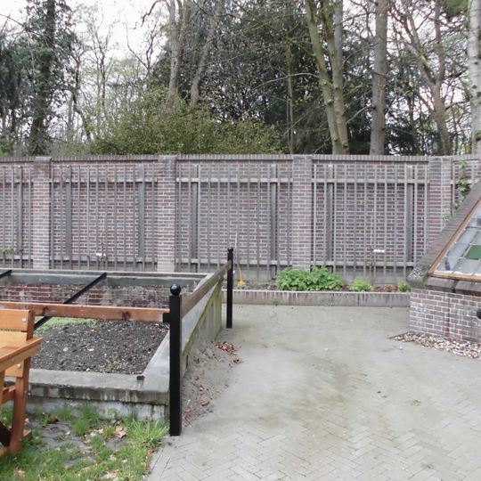 Hydepark: Westelijke moestuinmuur