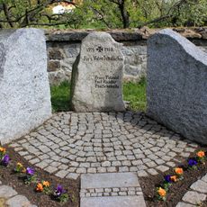 Drei Gedenksteine für die Opfer des Ersten und Zweiten Weltkrieges Prietitzer Straße
