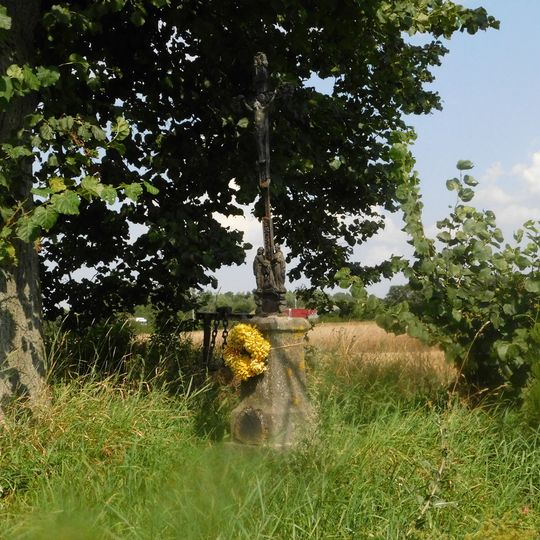 Kříž u silnice západně od Měřína