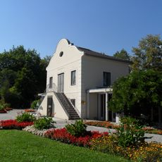 Eggenwald´sches Gartenhaus und Friedensdenkmal