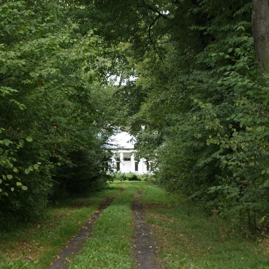 Zespół dworski w Kuliku