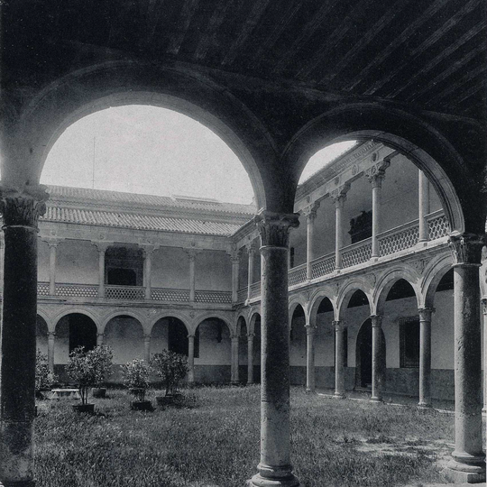 Patio de Fonseca, Palacio Arzobispal de Alcalá de Henares