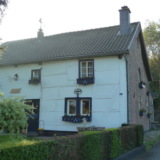 Kapelaan Houbenstraat 20, Epen