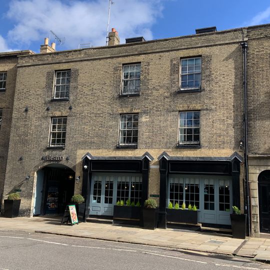 15 And 16, Trumpington Street