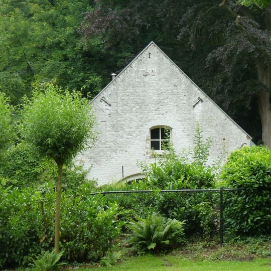 Kasteel Genbroek: stenen schuur
