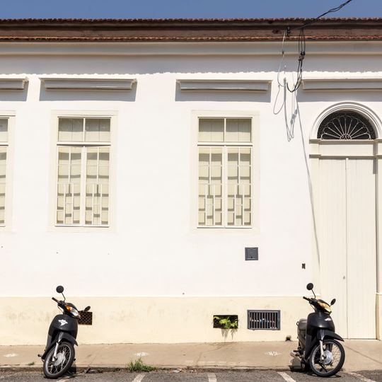 Heritage listed building at Rua Ana Cintra, 347