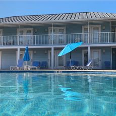 Paradise Lakes Resort