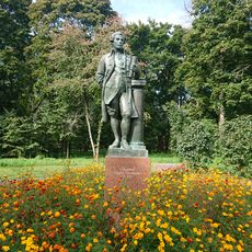 Памятник А.Т. Болотову (Богородицк)