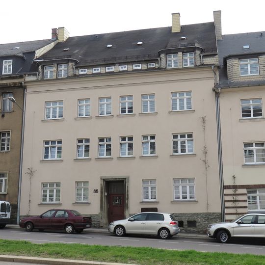 Mietshaus in geschlossener Bebauung Frankenberger Straße 88