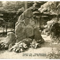 Gedenkstein für Albert (Sachsen) (Einzeldenkmal zu ID-Nr. 09227780) Am Hutberg (südlich der Freilichtbühne)