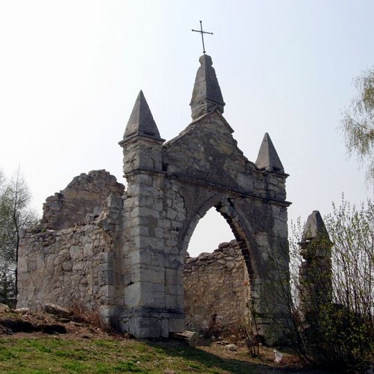 Ogrodzenie z 2 bramkami