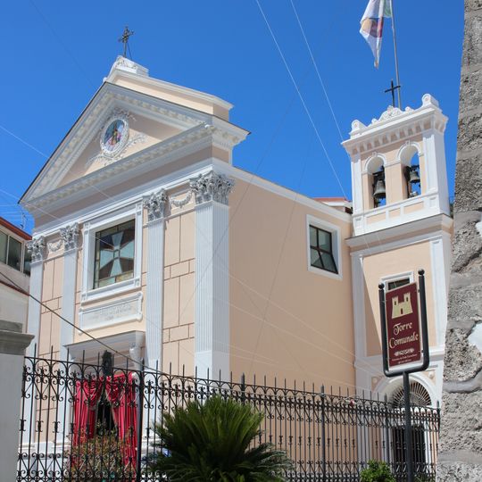 Basilique Sainte-Restitude de Lacco Ameno