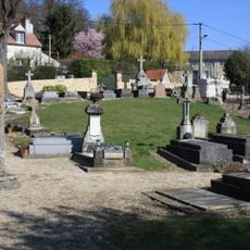 Old cemetery in Saint-Rémy-lès-Chevreuse