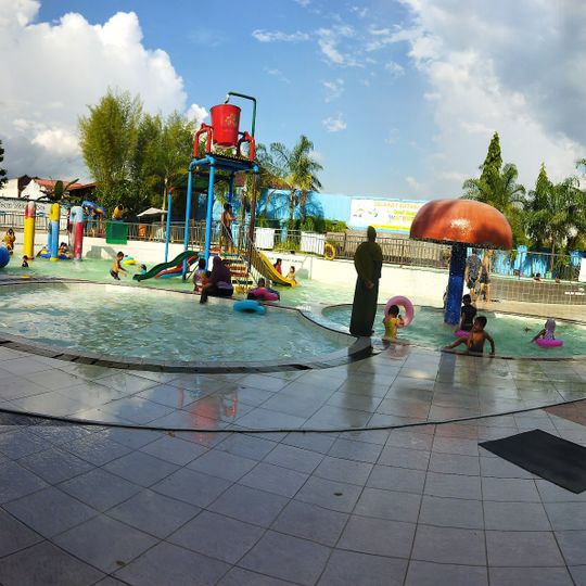 Bumi Sempaja Waterpark