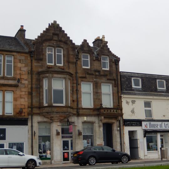 Helensburgh, 36 Clyde Street West