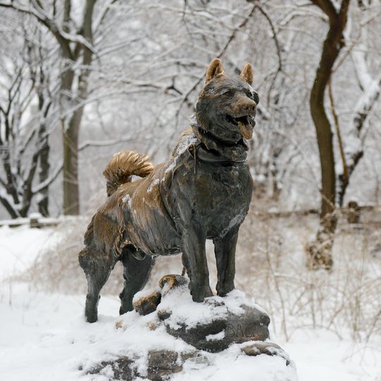 Statue of Balto