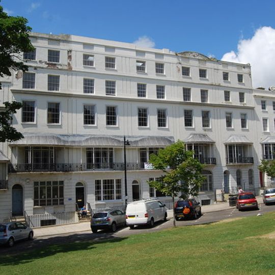 36-40, Wellington Square