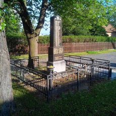 Pomník padlým v Rosovicích